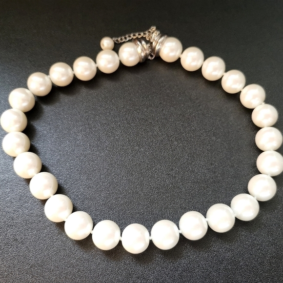 Host PICK NWT Large Glass Pearl choker necklace - Picture 8 of 14